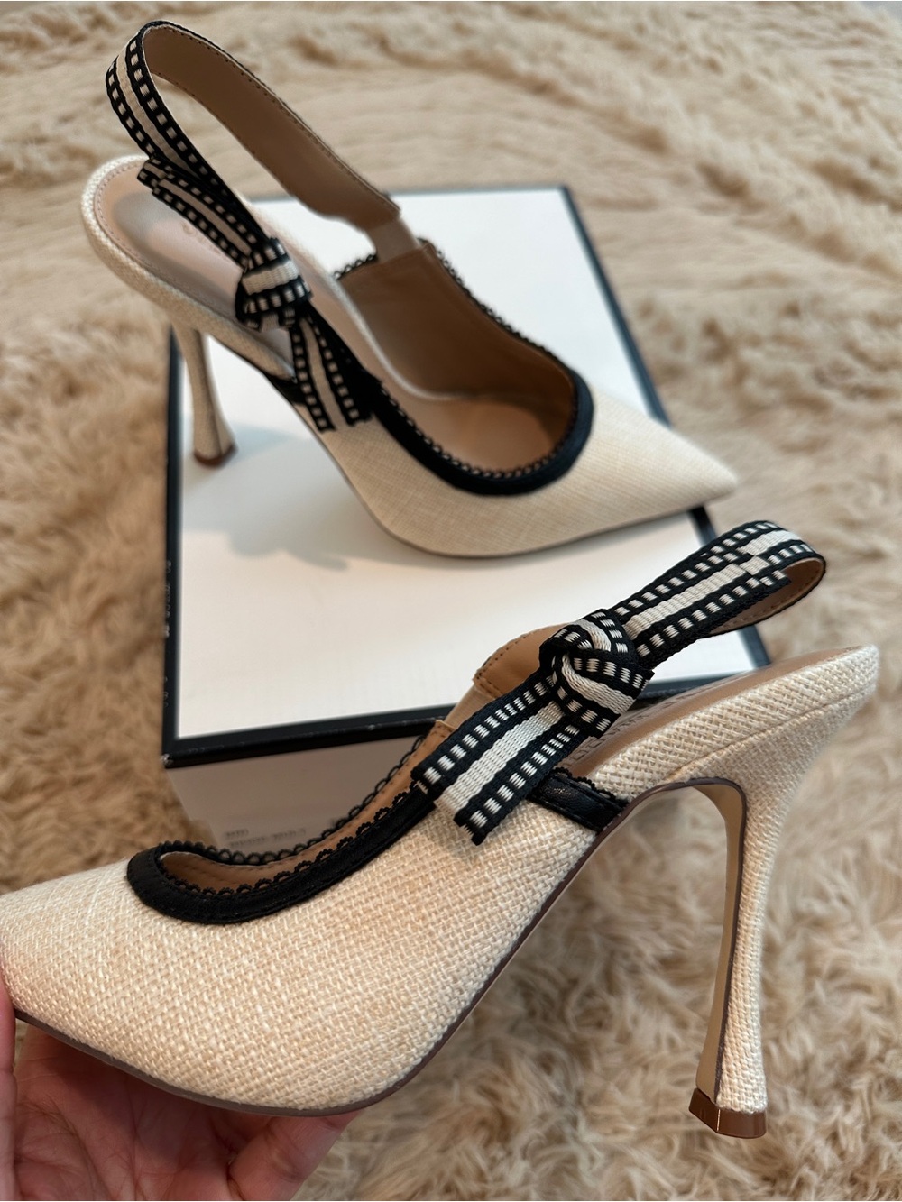 Steve Madden Cream and Black Slingback Pointed Heels